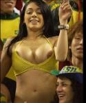 brazilian_female_fan_08.jpg